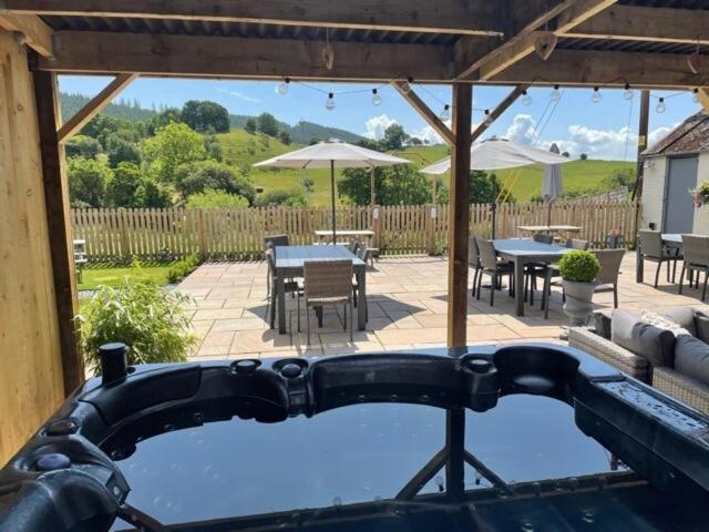 The Grousemoor - North Wales Luxury 7 Bedroom Holiday Rental Llandegla Exterior photo